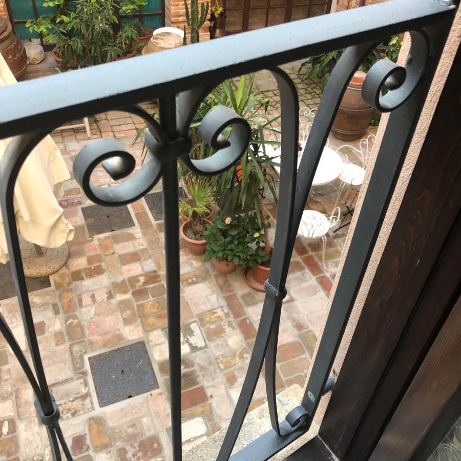 Relais B&B Corte Dei Turchi Longiano Экстерьер фото
