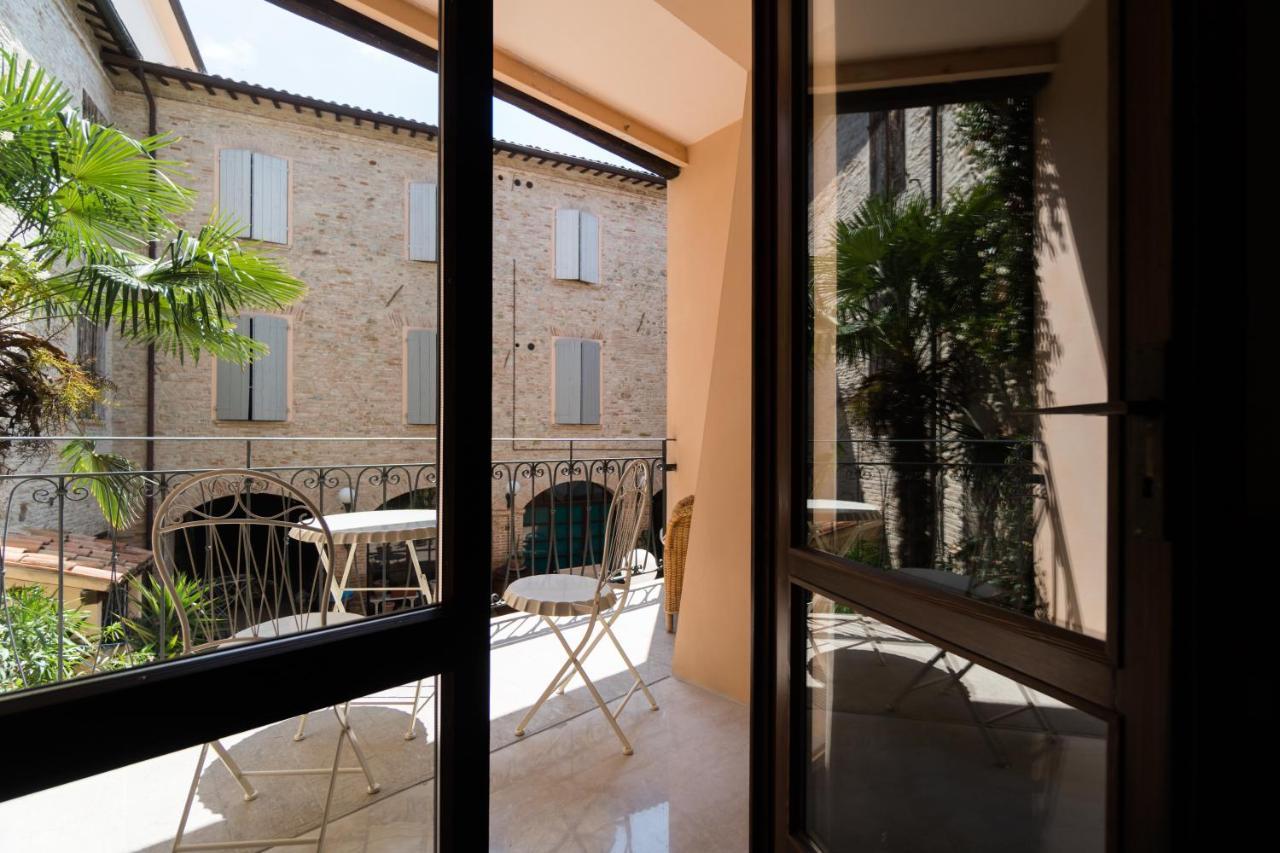 Relais B&B Corte Dei Turchi Longiano Экстерьер фото